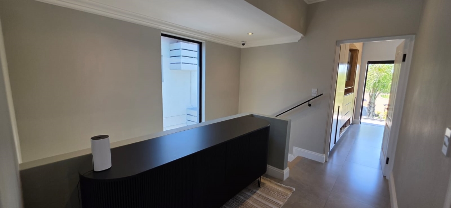 To Let 3 Bedroom Property for Rent in The Islands Estates North West